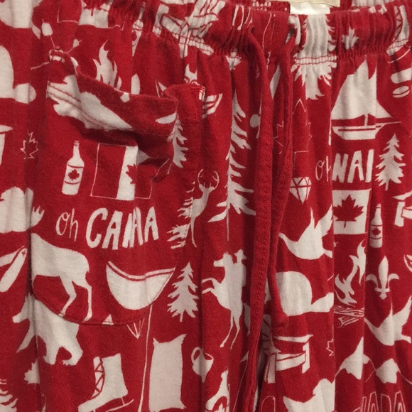 Canada patterned pj pants - Picture 2 of 3